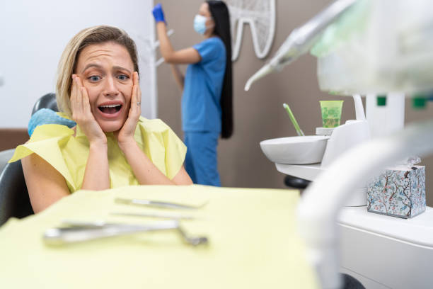 Best Emergency Tooth Extraction in Five Points, OH